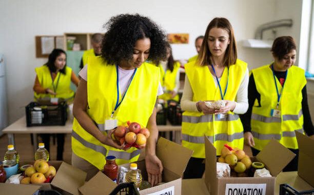 High-Paying Warehouse Jobs in Canada Without a University Degree
